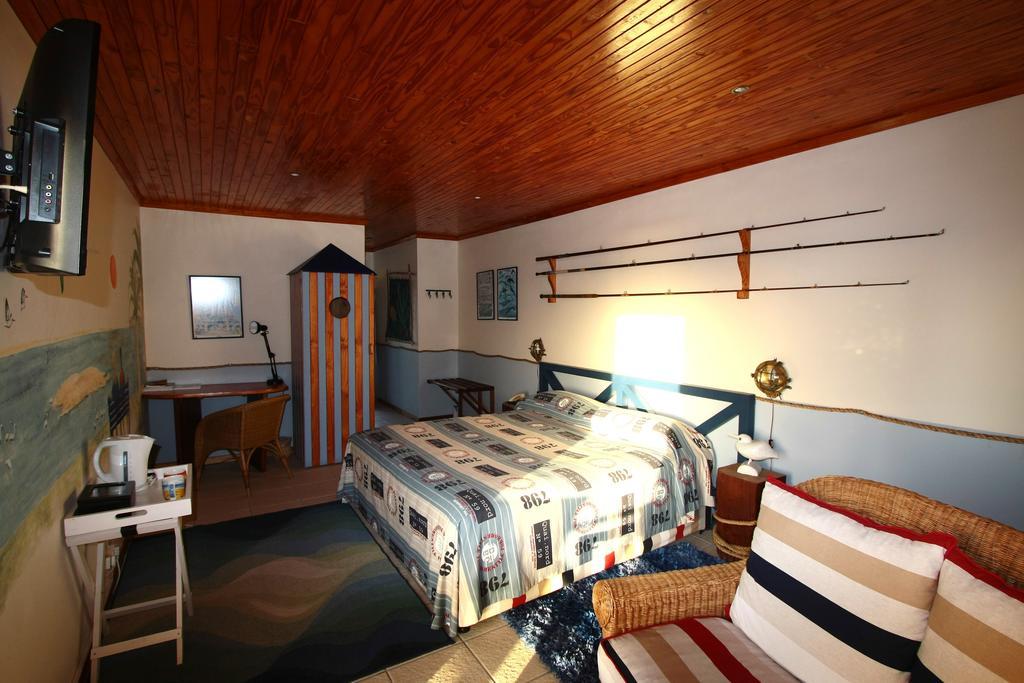Lagoon Lodge Уолфиш-Бей Номер фото