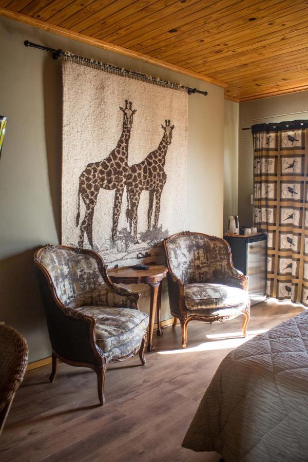 Lagoon Lodge Уолфиш-Бей Экстерьер фото